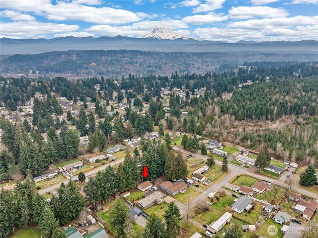 13025 212th Avenue Ct E, Bonney Lake, WA 98391