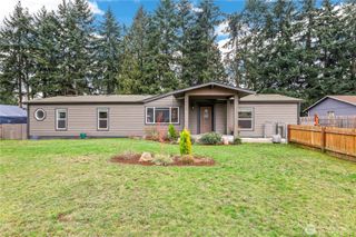 13025 212th Avenue Ct E, Bonney Lake, WA 98391