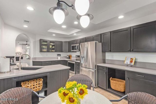 10017 E MOUNTAIN VIEW Road 1062, Scottsdale, AZ 85258