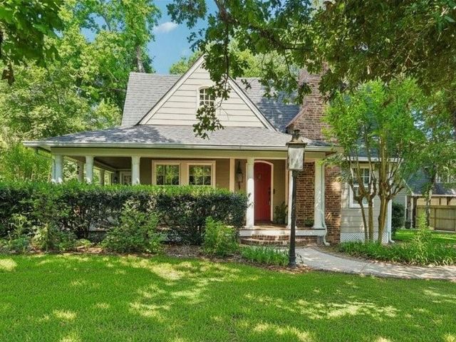 1693 Mohawk Drive, Montgomery, TX 77316