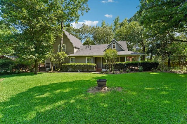1693 Mohawk Drive, Montgomery, TX 77316