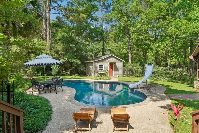 1693 Mohawk Drive, Montgomery, TX 77316