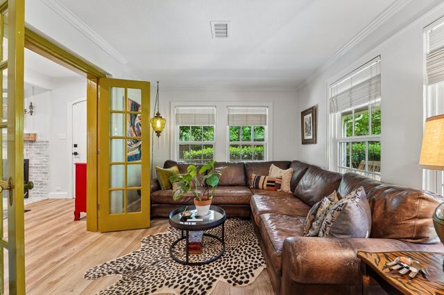 1693 Mohawk Drive, Montgomery, TX 77316