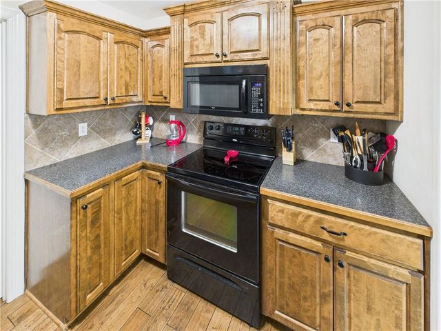 1235 Cherry Street, Warrensburg, MO 64093