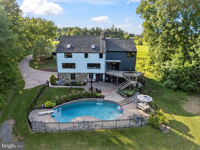 3908 COVENTRYVILLE RD, Pottstown, PA 19465