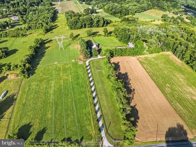 3908 COVENTRYVILLE RD, Pottstown, PA 19465