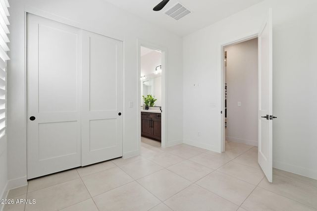 3862 E BLOOMFIELD Parkway, Gilbert, AZ 85296