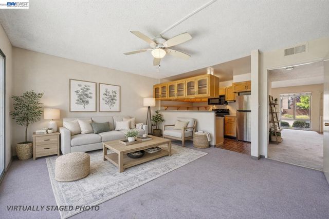 1024 Fontana Dr, Alameda, CA 94502