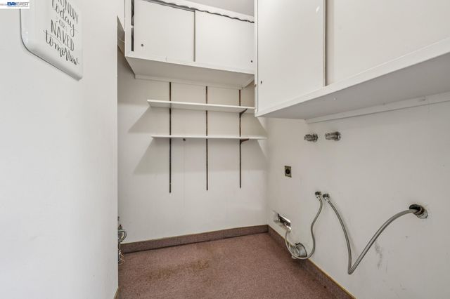 1024 Fontana Dr, Alameda, CA 94502