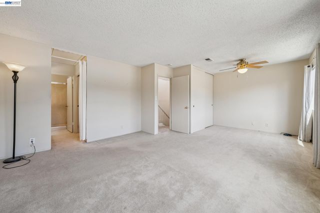 1024 Fontana Dr, Alameda, CA 94502