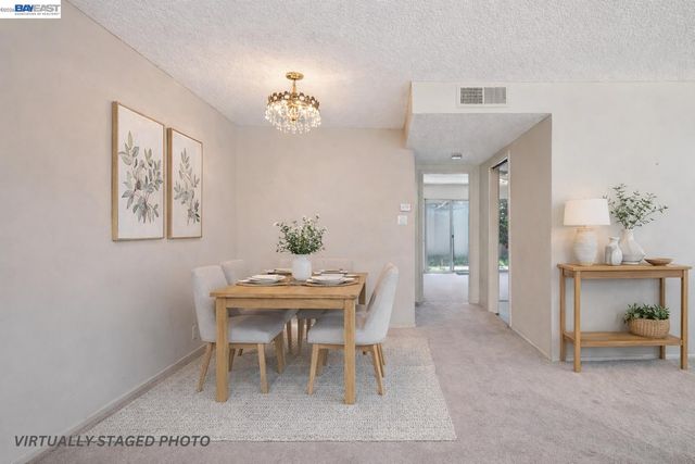 1024 Fontana Dr, Alameda, CA 94502