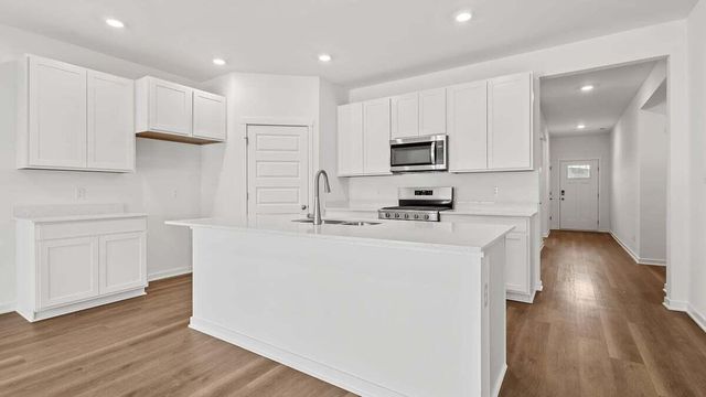 7603 W 106th Place, Crown Point, IN 46307