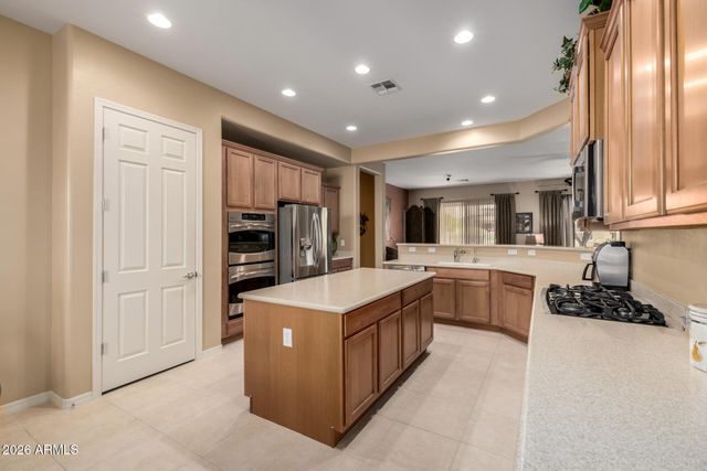 6995 W TRENTON Way, Florence, AZ 85132