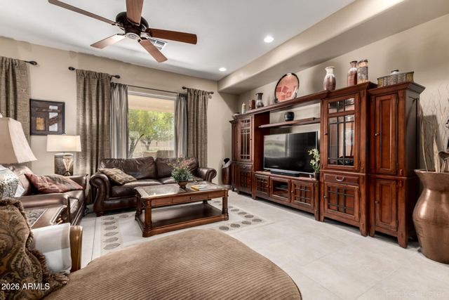 6995 W TRENTON Way, Florence, AZ 85132