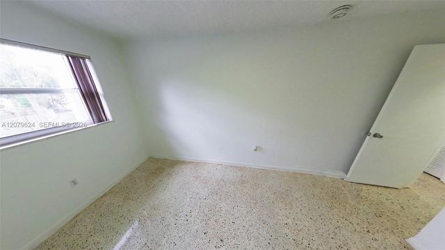 2712 W 10th Avenue 7, Hialeah, FL 33010