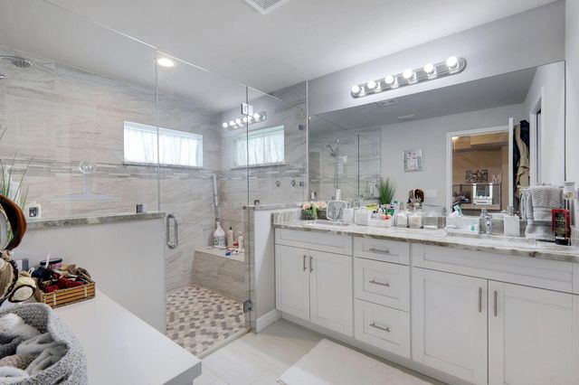 3200 W 41st St Street W, Lehigh Acres, FL 33971