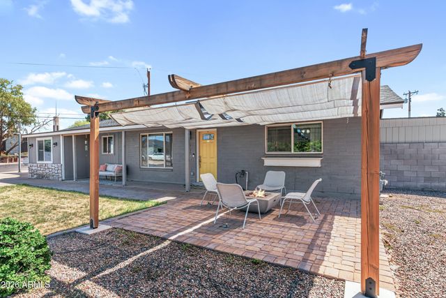 557 N STANDAGE --, Mesa, AZ 85201