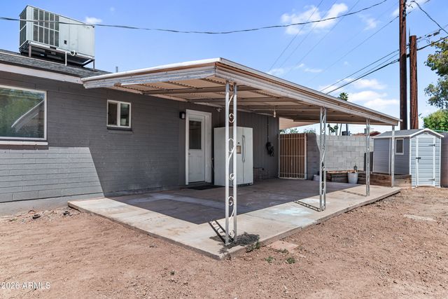 557 N STANDAGE --, Mesa, AZ 85201