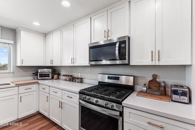 557 N STANDAGE --, Mesa, AZ 85201