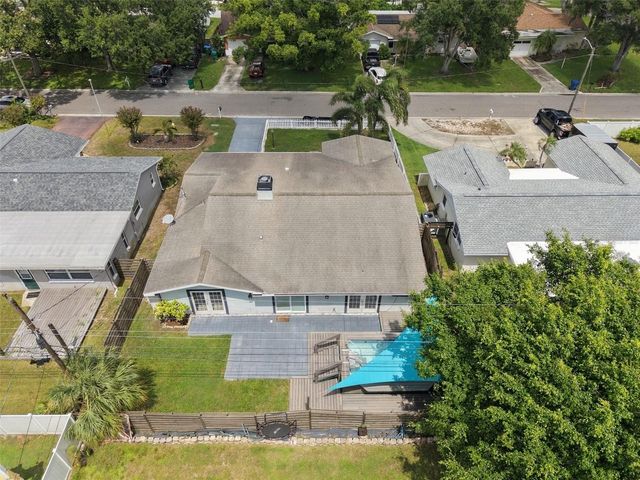 11084 102ND TERRACE, Seminole, FL 33778