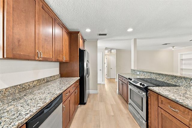 11084 102ND TERRACE, Seminole, FL 33778