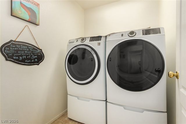 8717 Dodds Canyon Street, Las Vegas, NV 89131