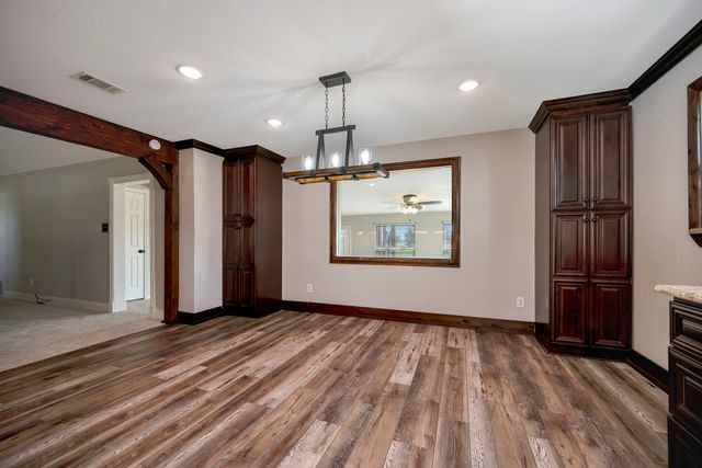 2561 County Road 248, Valley View, TX 76272
