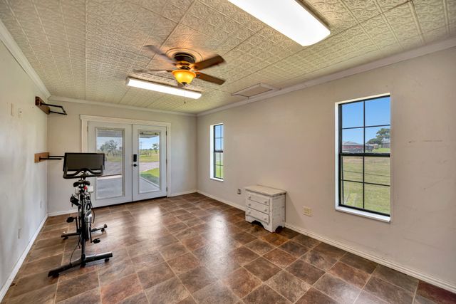 2561 County Road 248, Valley View, TX 76272