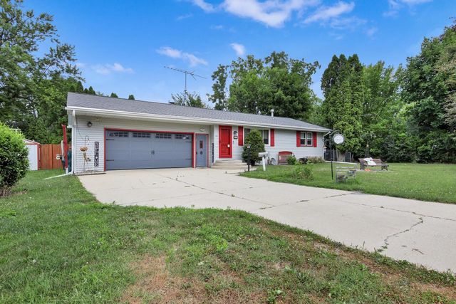 116 Kathy LANE, Darien, WI 53114