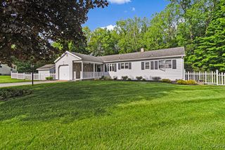 8998 Lakeview Dr, Lee, NY 13440