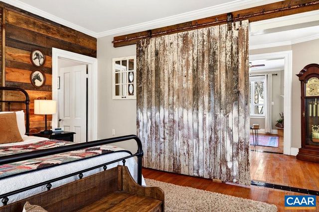 142 MT IDA LN, Staunton, VA 24401