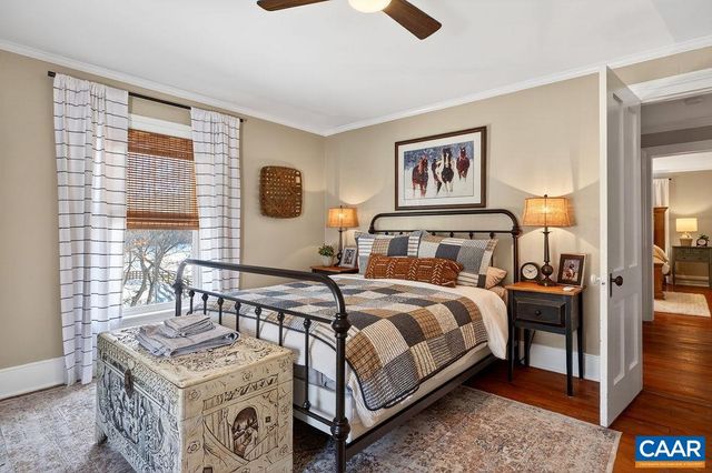 142 MT IDA LN, Staunton, VA 24401