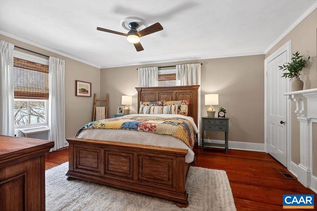 142 MT IDA LN, Staunton, VA 24401