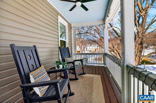 142 MT IDA LN, Staunton, VA 24401