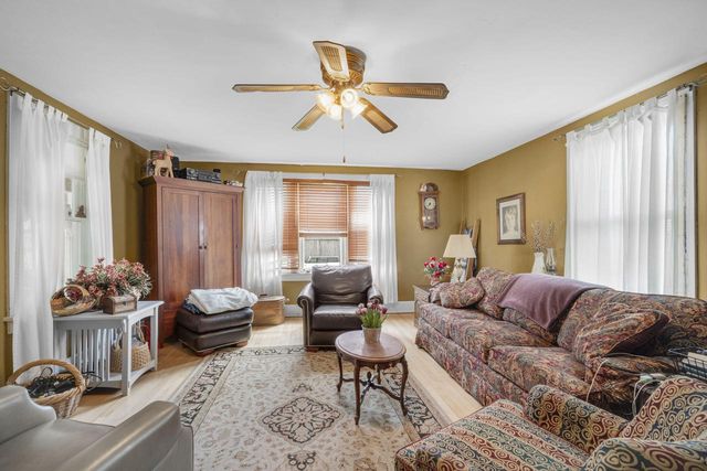 2830 Shady Lane ROAD, Saukville, WI 53080