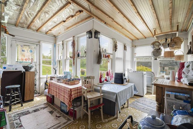 2830 Shady Lane ROAD, Saukville, WI 53080