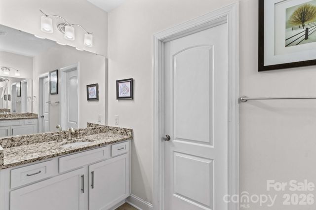 10258 Vanguard Parkway, Huntersville, NC 28078