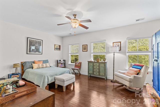 10258 Vanguard Parkway, Huntersville, NC 28078