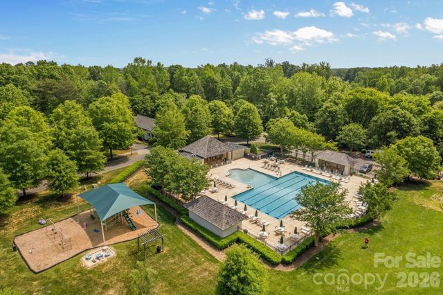 10258 Vanguard Parkway, Huntersville, NC 28078
