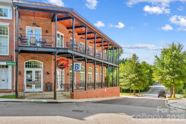 10258 Vanguard Parkway, Huntersville, NC 28078