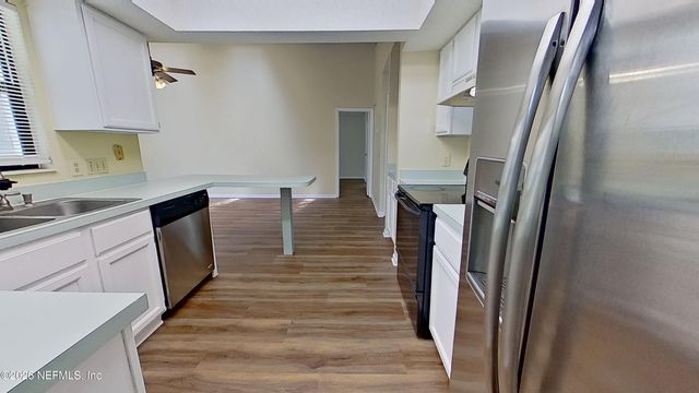 12958 MEDFORD Lane, Jacksonville, FL 32225