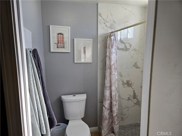 11558 Hemlock, Hesperia, CA 92345