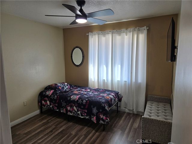11558 Hemlock, Hesperia, CA 92345