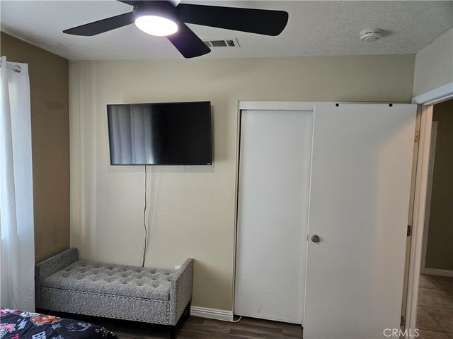 11558 Hemlock, Hesperia, CA 92345