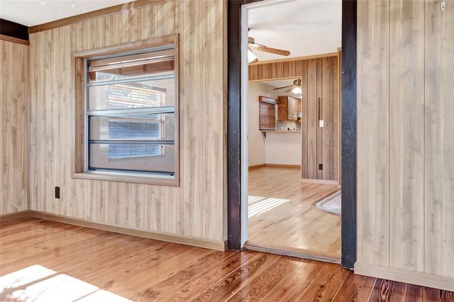 1077 LINDEN STREET, Clermont, FL 34711