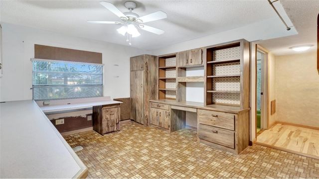 1077 LINDEN STREET, Clermont, FL 34711