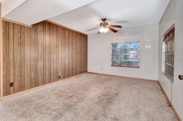 1077 LINDEN STREET, Clermont, FL 34711