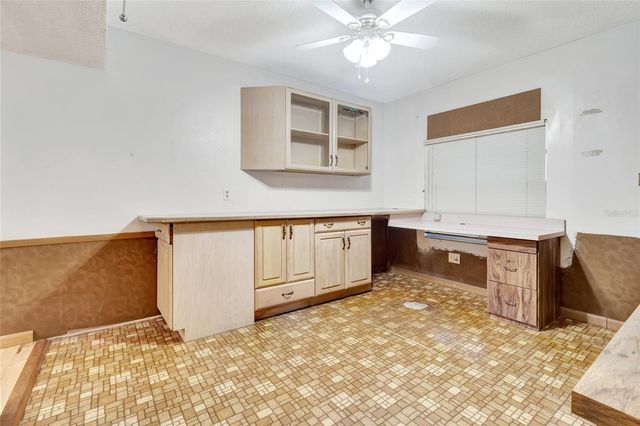 1077 LINDEN STREET, Clermont, FL 34711