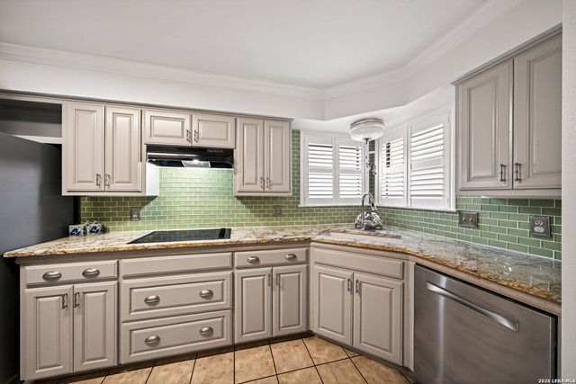 317 CROWN RDG, New Braunfels, TX 78132