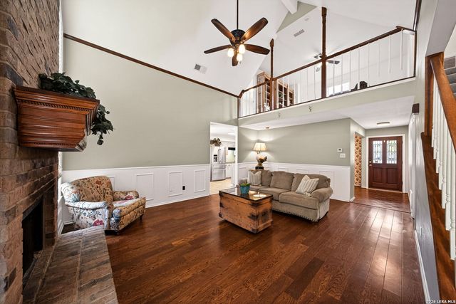 317 CROWN RDG, New Braunfels, TX 78132